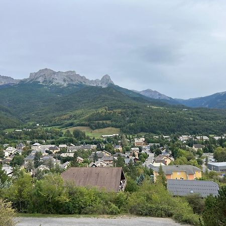 Terrasse Adroit T2 Barcelonnette - Wi-Fi Gratuit - 7 Couchages Apartment Luaran gambar